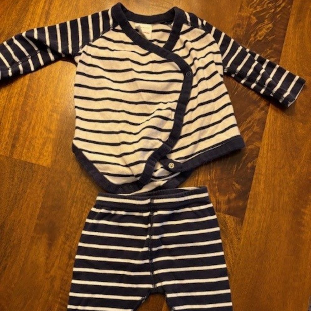 Hanna Andersson Macthing Onesie & Pants